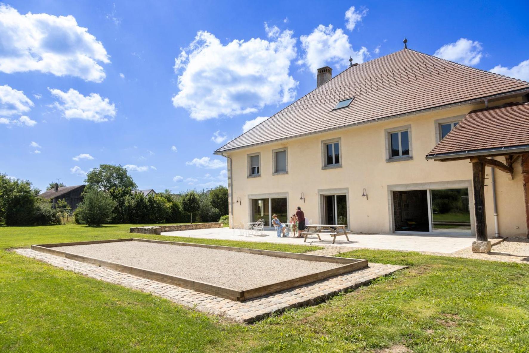Bed and Breakfast Le Relais Des Deux Tours Bremondans Экстерьер фото