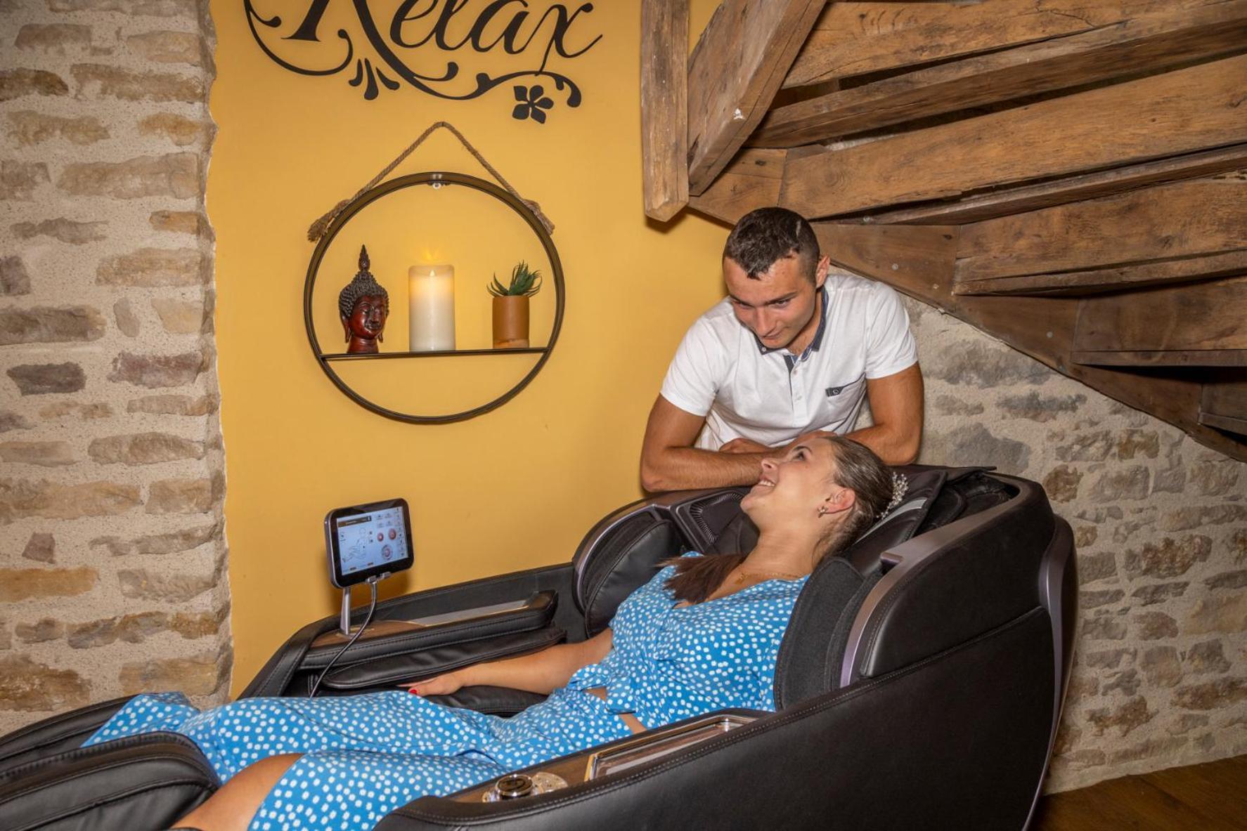 Bed and Breakfast Le Relais Des Deux Tours Bremondans Экстерьер фото