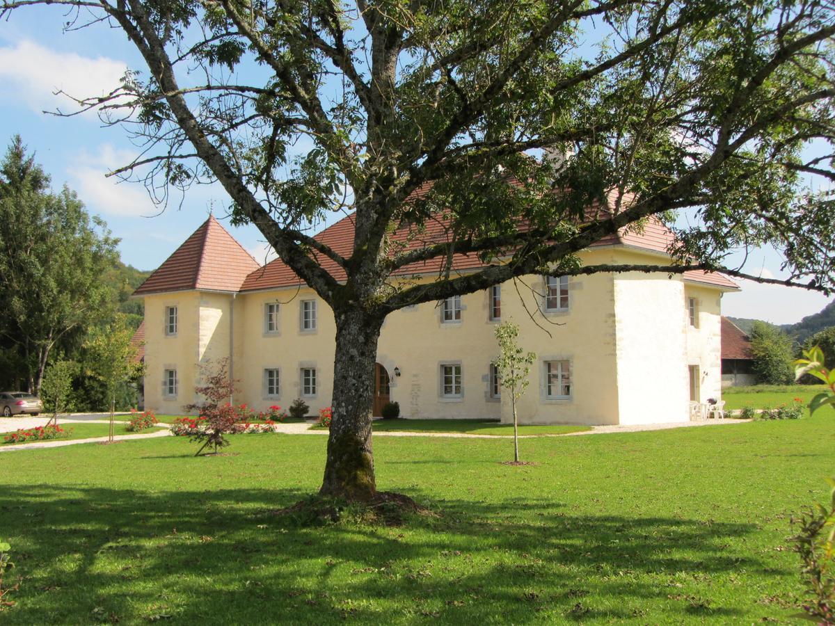 Bed and Breakfast Le Relais Des Deux Tours Bremondans Экстерьер фото
