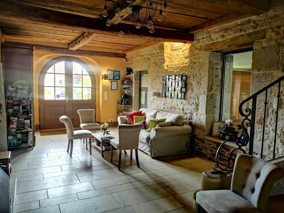 Bed and Breakfast Le Relais Des Deux Tours Bremondans Экстерьер фото