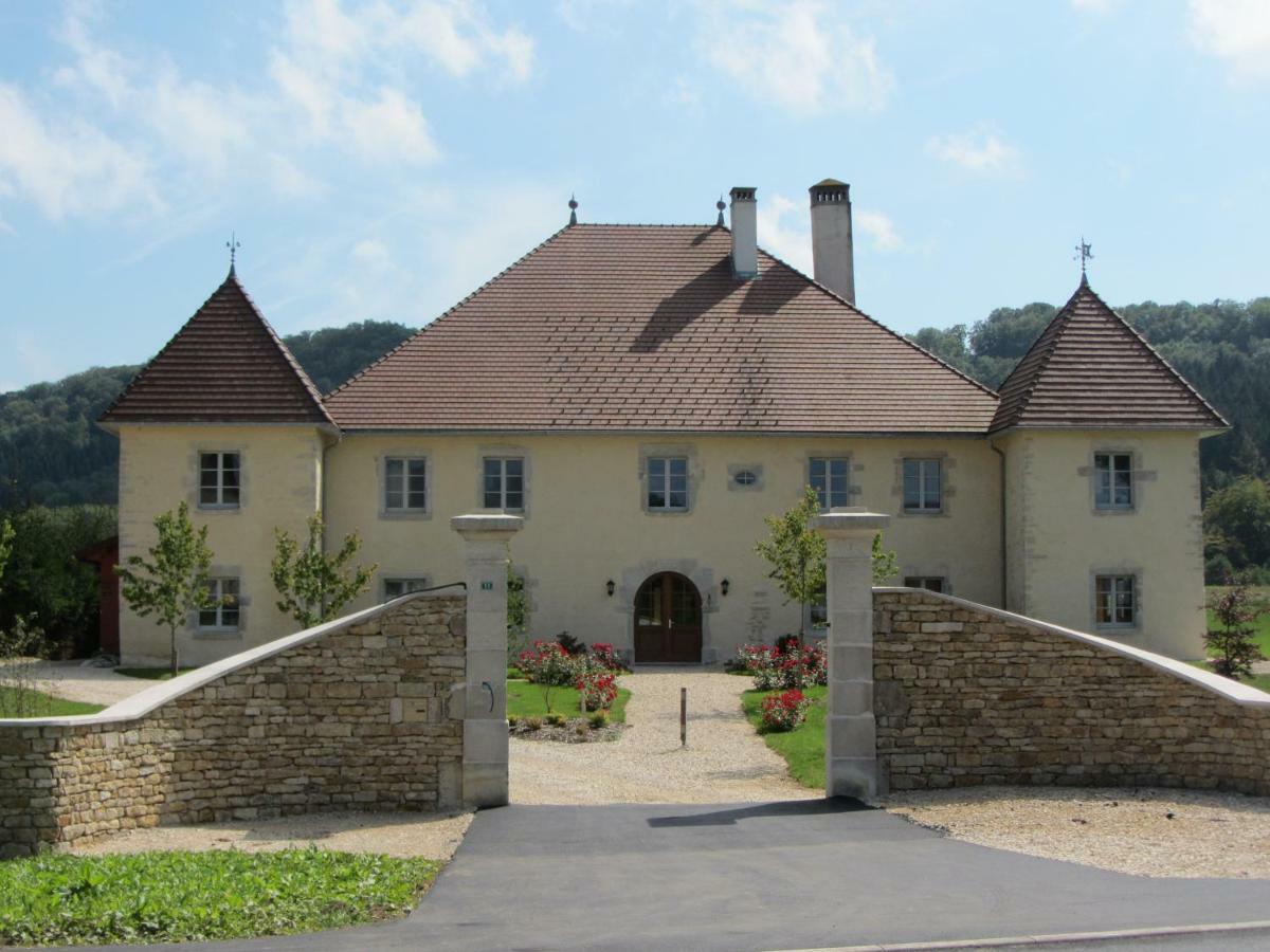 Bed and Breakfast Le Relais Des Deux Tours Bremondans Экстерьер фото